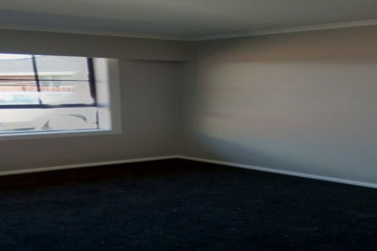 Photo of property in 75 Nottingham Street, Karori, Wellington, 6012