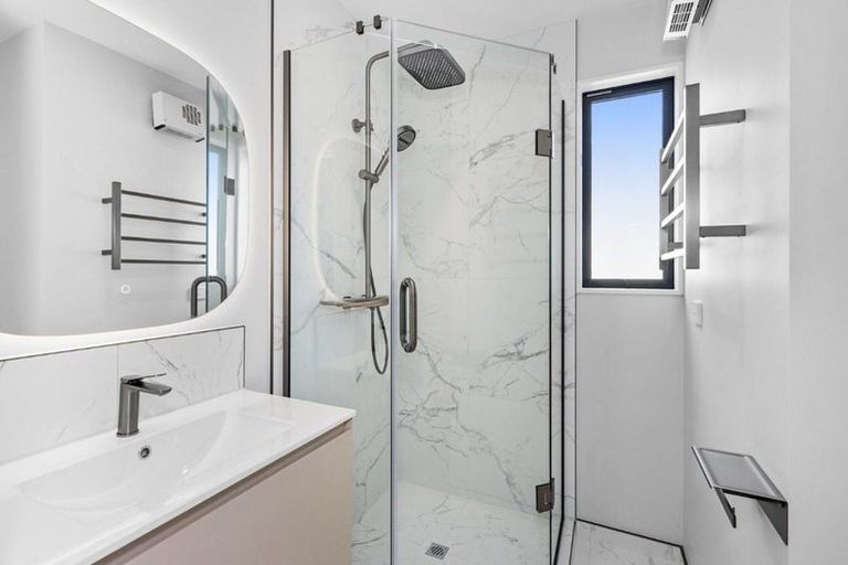 Photo of property in 2/14 Short Street, Waltham, Christchurch, 8011