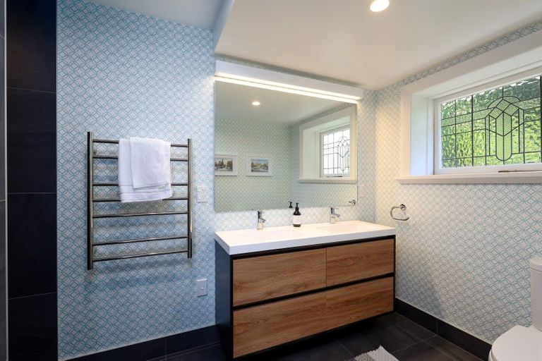 Photo of property in 23 Brougham Street, Nelson South, Nelson, 7010