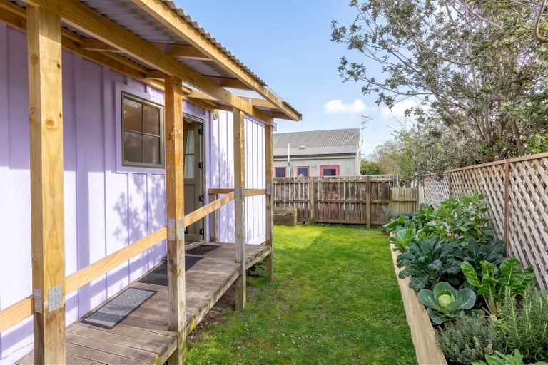 Photo of property in 68a Pembroke Street, Carterton, 5713
