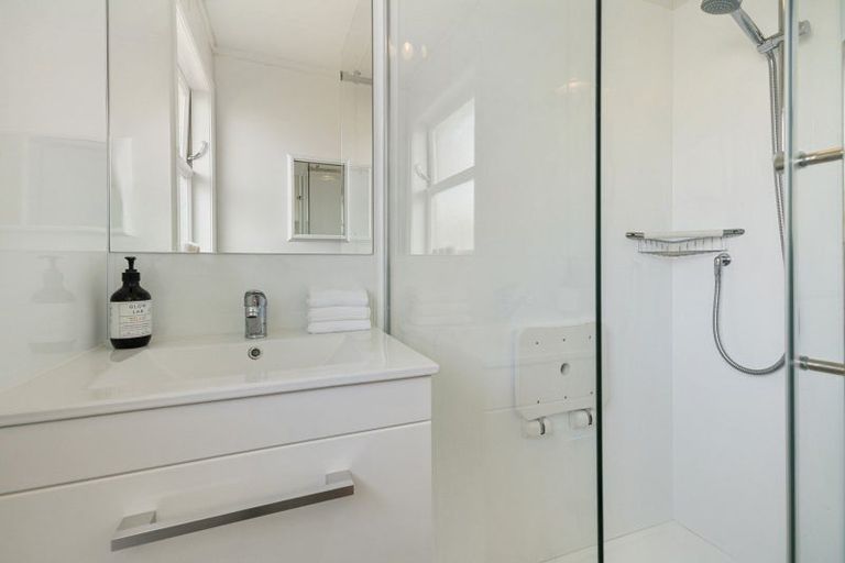 Photo of property in 41 Toru Road, Paraparaumu Beach, Paraparaumu, 5032