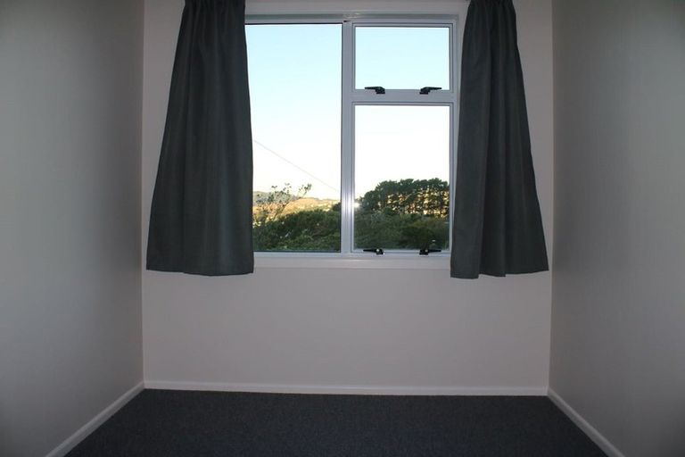 Photo of property in 34 Arapiko Street, Johnsonville, Wellington, 6037