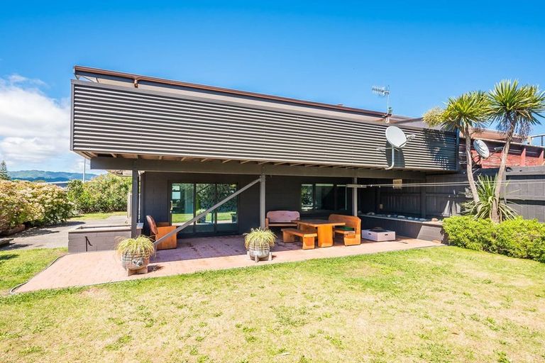 Photo of property in 235a Manly Street, Paraparaumu Beach, Paraparaumu, 5032