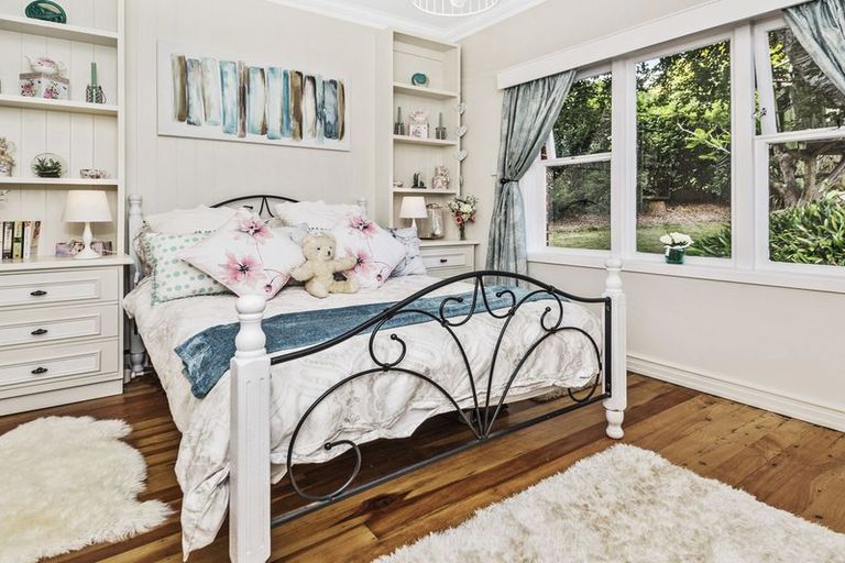 Photo of property in 1/24 Barberton Terrace, Red Hill, Papakura, 2110