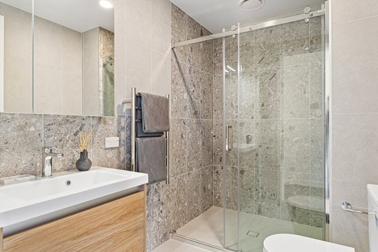 Photo of property in 6/36 Edmonton Road, Henderson, Auckland, 0612