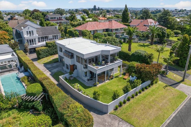 Photo of property in 29 Pillans Road, Otumoetai, Tauranga, 3110