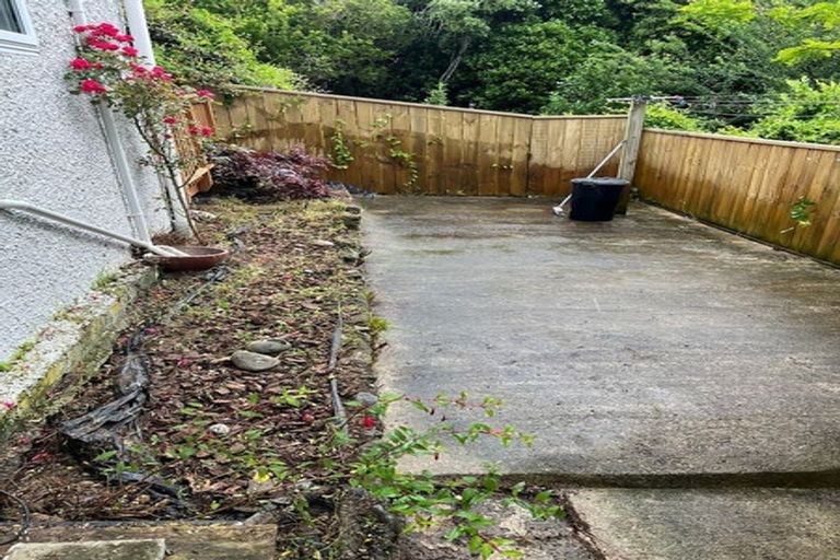 Photo of property in 49 Severn Street, Island Bay, Wellington, 6023