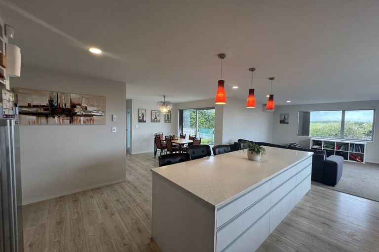 Photo of property in 117 Alec Craig Way, Gulf Harbour, Whangaparaoa, 0930