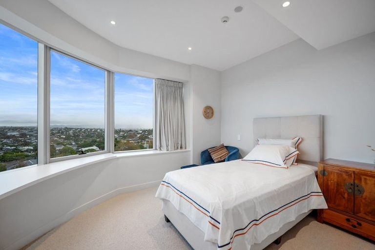 Photo of property in Shangri La Apartments, 6/97 Jervois Road, Herne Bay, Auckland, 1011