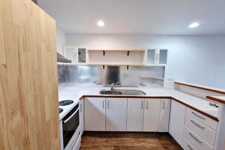 Photo of property in 2/43 Goldridge Way, Queenstown, 9300