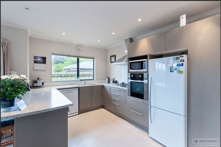 Photo of property in 166a Winchester Street, Levin, 5510