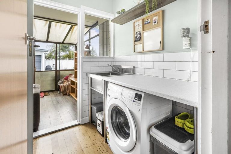 Photo of property in 1 Kingsley Street, St Andrews, Hamilton, 3200