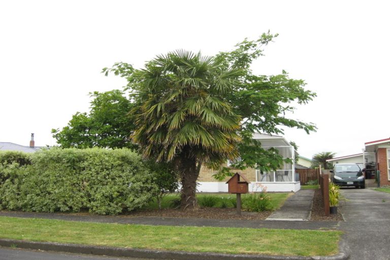Photo of property in 7 Fausett Avenue, Pukekohe, 2120