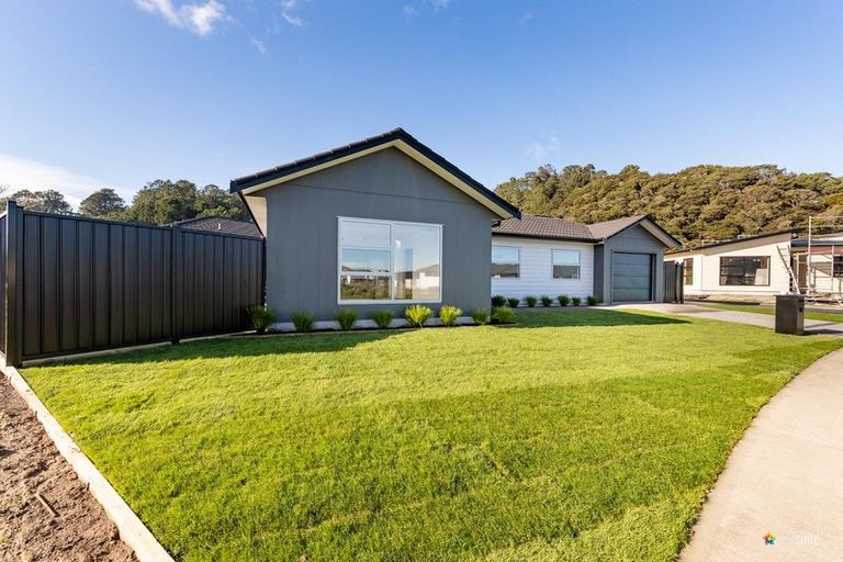 Photo of property in 24 Fenwick Crescent, Hillcrest, Hamilton, 3216