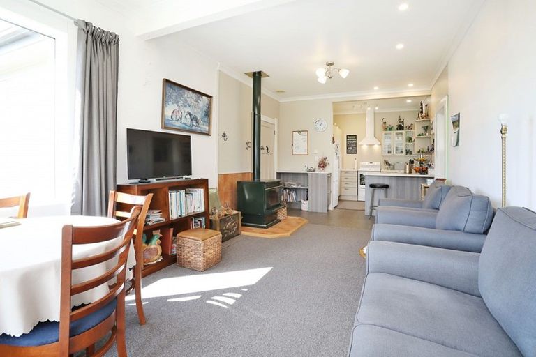 Photo of property in 15 Thornbury Waimatuku Road, Waimatuku, Riverton, 9883