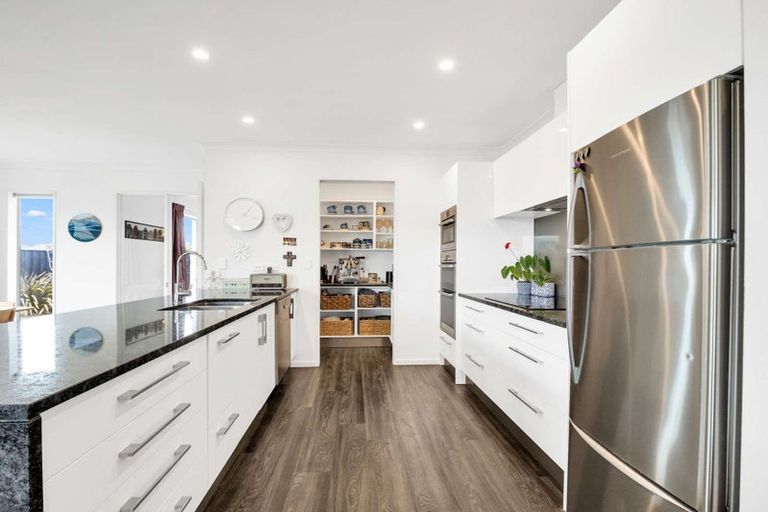 Photo of property in 13 Pahua Street, Pegasus, 7612