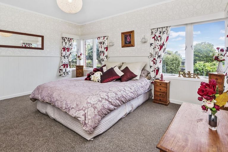 Photo of property in 1/24 Barberton Terrace, Red Hill, Papakura, 2110