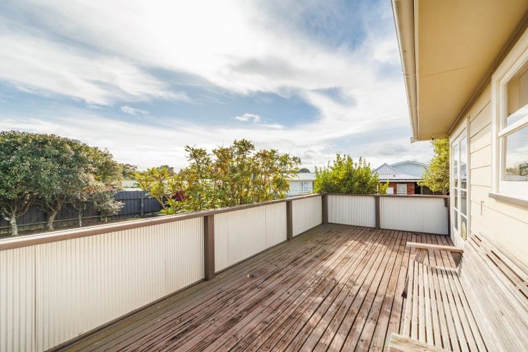 Photo of property in 42 Norrie Street, Feilding, 4702