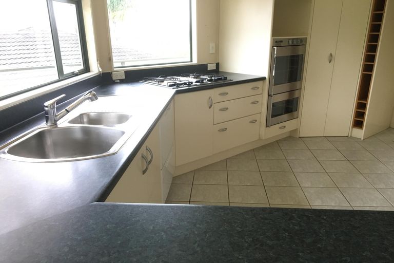 Photo of property in 10 Bluegum Place, Woodhill, Whangarei, 0110