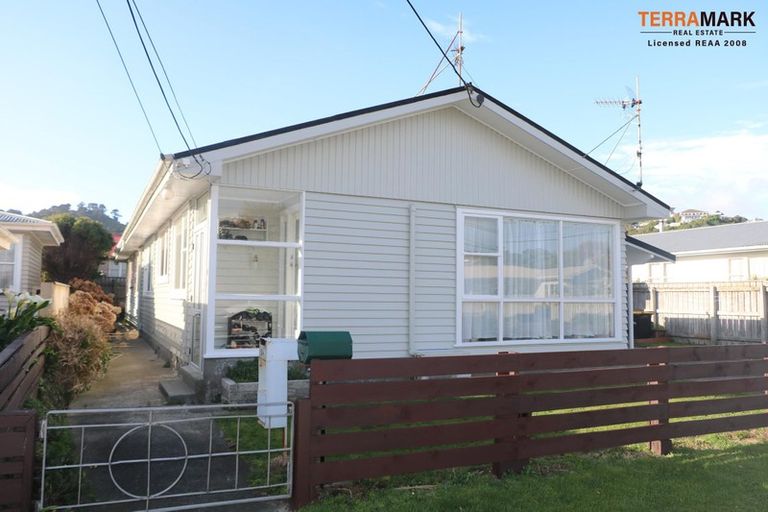Photo of property in 5 Whanganui Street, Miramar, Wellington, 6022