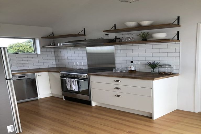 Photo of property in 13a Ratanui Road, Paraparaumu, 5032