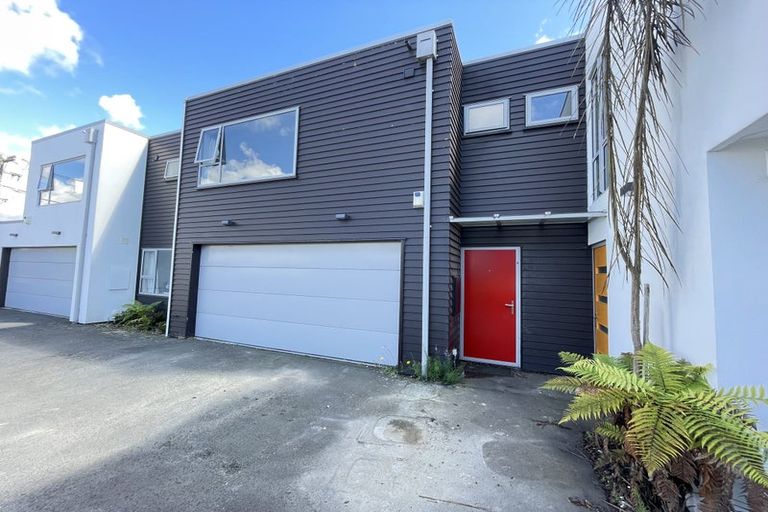 Photo of property in 34b Packe Street, Edgeware, Christchurch, 8013