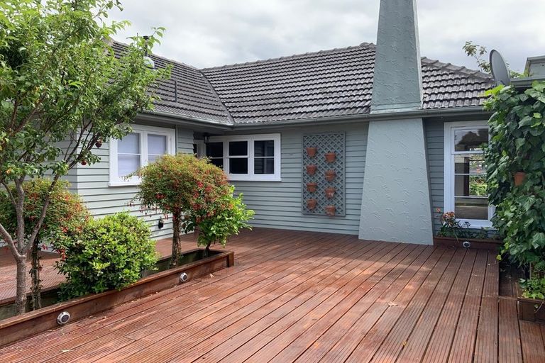 Photo of property in 8 Henry Street, Ebdentown, Upper Hutt, 5018