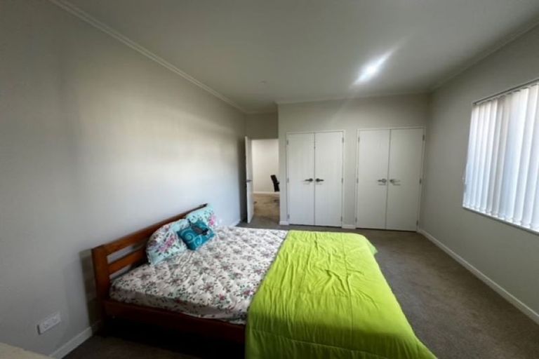 Photo of property in 5c Listack Drive, Flat Bush, Auckland, 2019