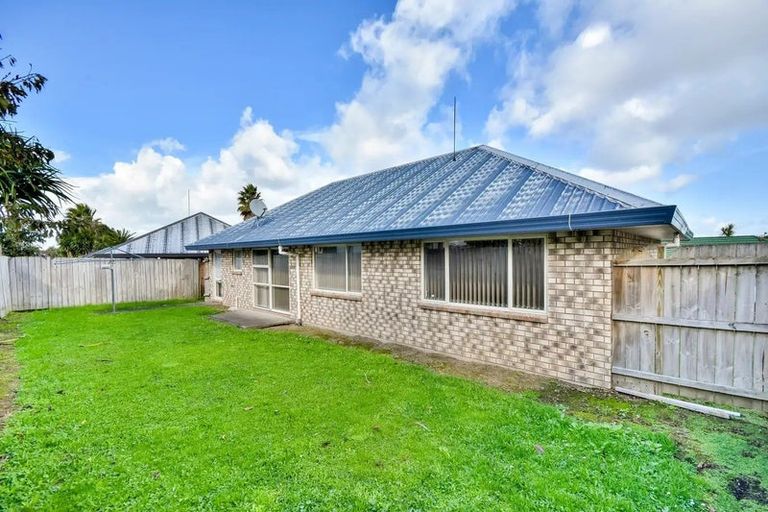Photo of property in 1/19 Wai Iti Place, Clendon Park, Auckland, 2103