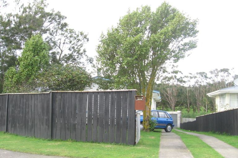 Photo of property in 18 Dalray Place, Ascot Park, Porirua, 5024