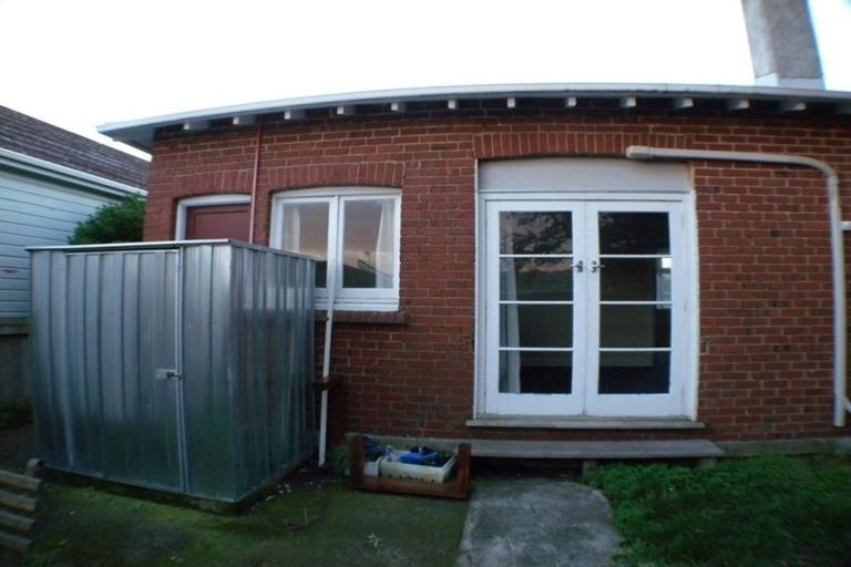 Photo of property in 76 Atkinson Street, South Dunedin, Dunedin, 9012