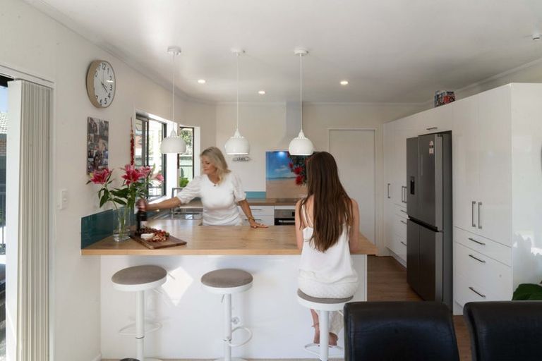 Photo of property in 116 Evans Road, Papamoa Beach, Papamoa, 3118