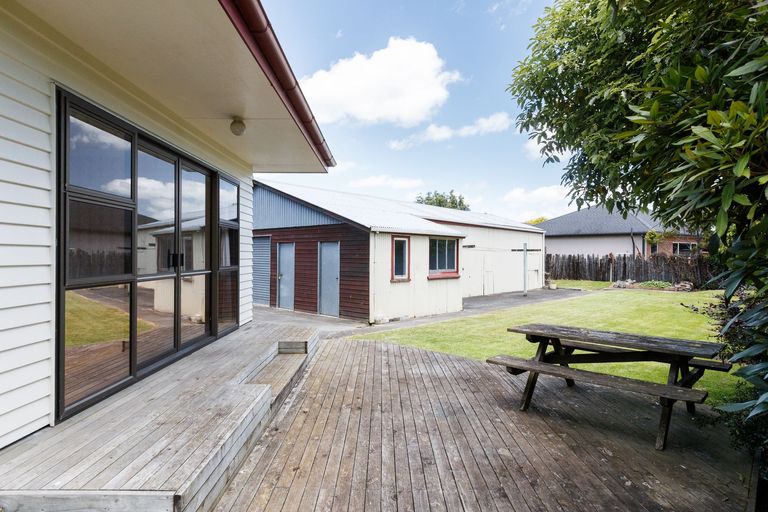 Photo of property in 316 Ruahine Street, Terrace End, Palmerston North, 4410