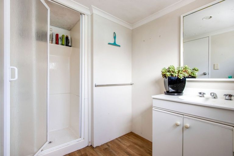 Photo of property in 19 Saint Hill Lane, Havelock North, 4130