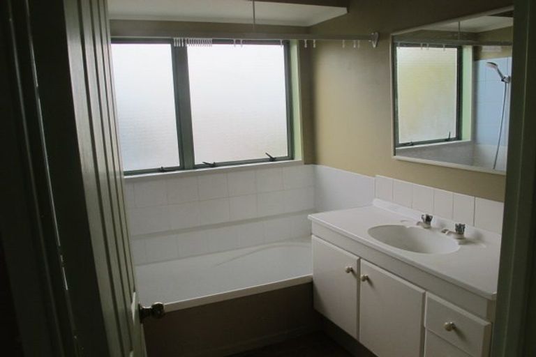 Photo of property in 5/15 Edendale Road, Somerville, Auckland, 2014