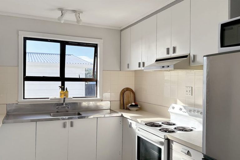Photo of property in 4b Scott Street, Waihi Beach, 3611