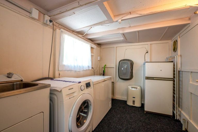 Photo of property in 72 Wharf Road, Ostend, Waiheke Island, 1081