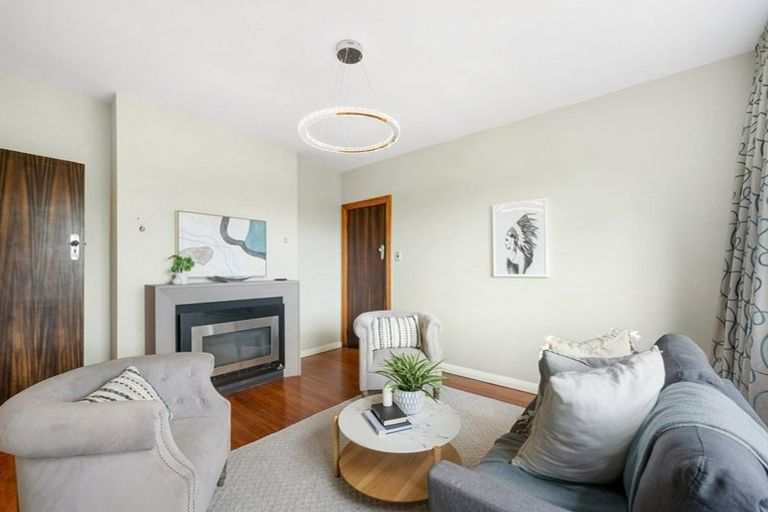 Photo of property in 11 Burma Road, Khandallah, Wellington, 6035