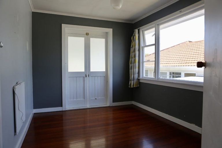 Photo of property in 73 Mill Road, Lower Vogeltown, New Plymouth, 4310