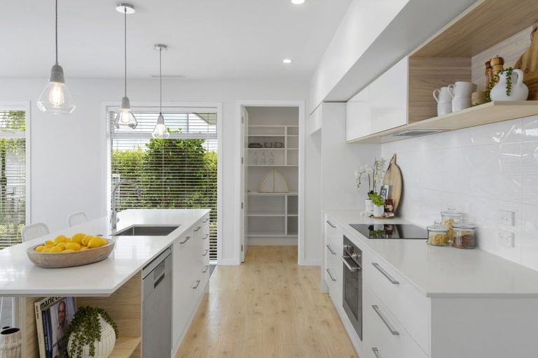 Photo of property in 585 Madras Street, St Albans, Christchurch, 8014