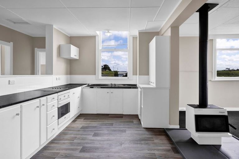 Photo of property in 20 Cambridge Street, Patea, 4520