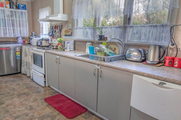 Photo of property in 57 Adamson Crescent, Glengarry, Invercargill, 9810