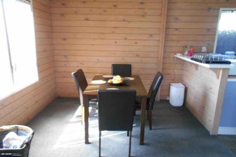 Photo of property in 37 Guadeloupe Crescent, Grenada Village, Wellington, 6037