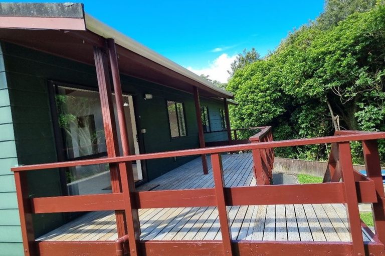 Photo of property in 31a Camellia Terrace, Maungaraki, Lower Hutt, 5010