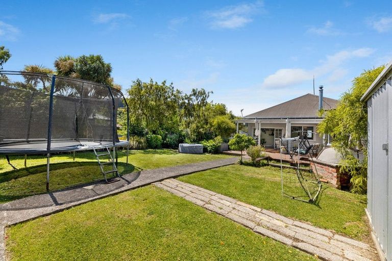 Photo of property in 15 Hugh Street, Sawyers Bay, Port Chalmers, 9023