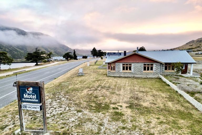 Photo of property in 567 Otematata Kurow Road, Kurow, 9435