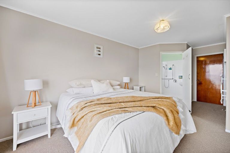 Photo of property in 24 Saint Anne Road, Waipu, 0582