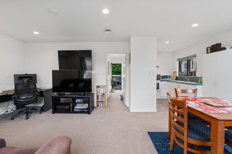 Photo of property in 3/30 Daytona Road, Henderson, Auckland, 0610