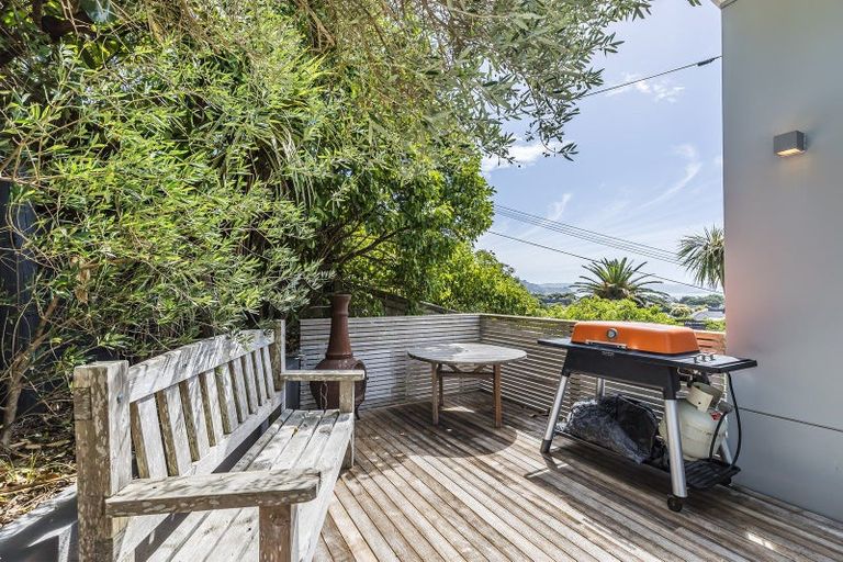 Photo of property in 4 Pinnacle Street, Seatoun, Wellington, 6022