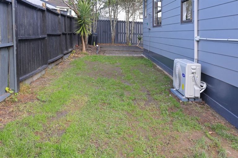 Photo of property in 93 Brunner Road, Glen Eden, Auckland, 0602